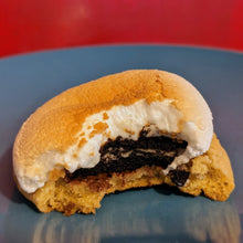 Load image into Gallery viewer, Mail a Dozen S&#39;mOreo Cookie Gift Box - Flavor of the Month
